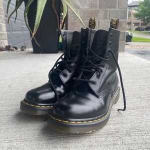 Dr. Martens
